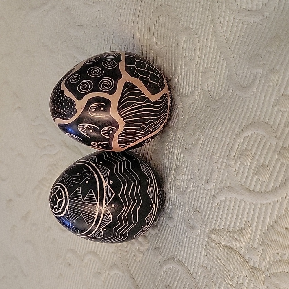 Eggs Handcrafted in Kenya